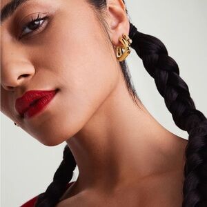 Mejuri Pyra Large Hoops